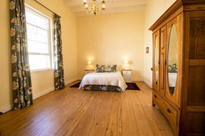 Charming Historical Cottage